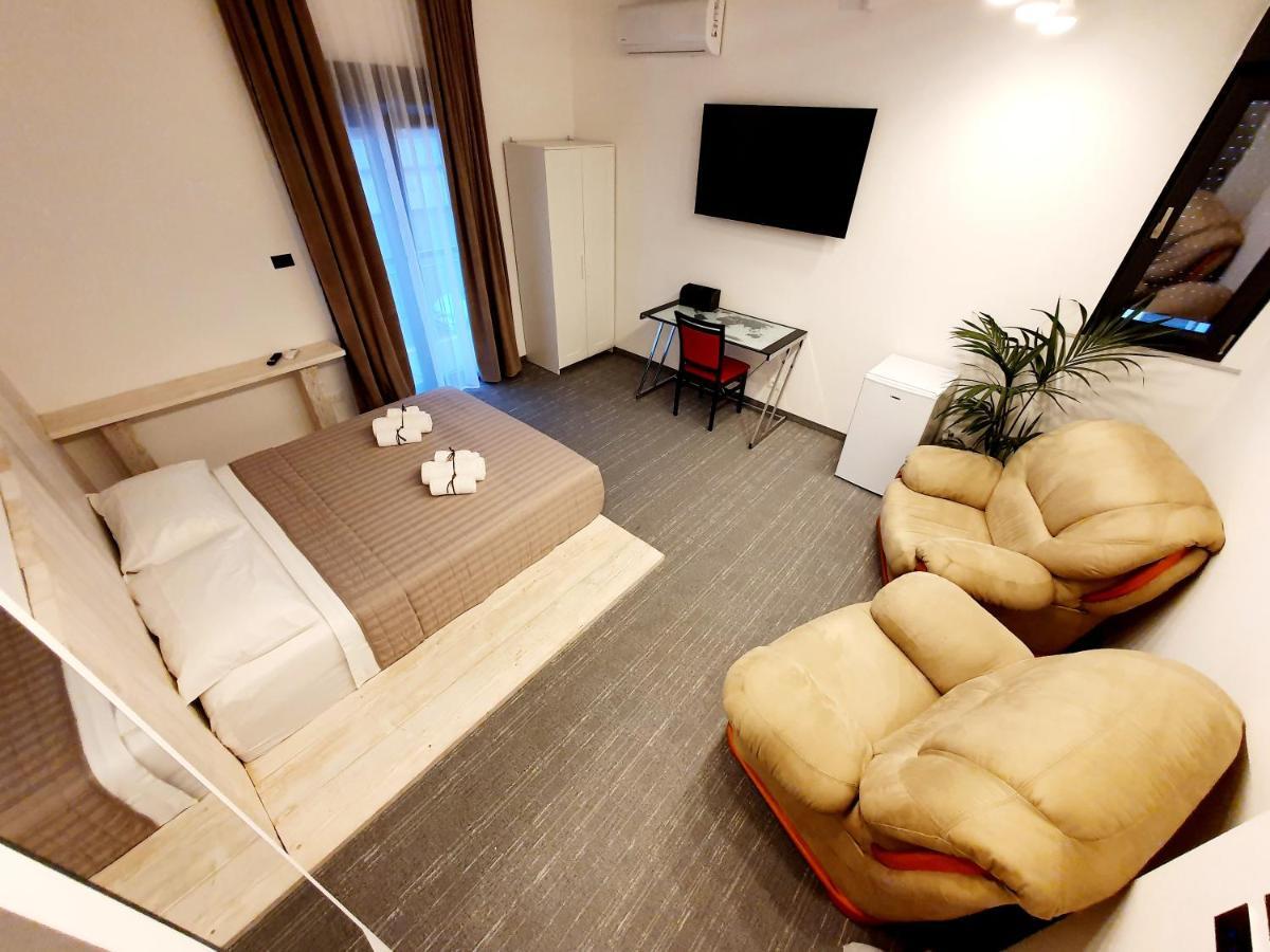 Camere Fiera Verona - Casanostra ภายนอก รูปภาพ